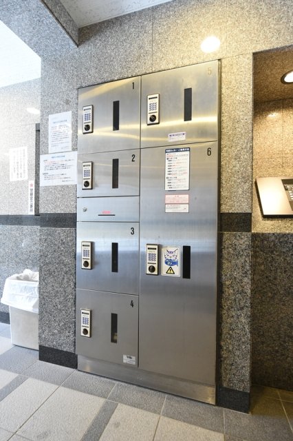 ルーブル中目黒2階 宅配BOX