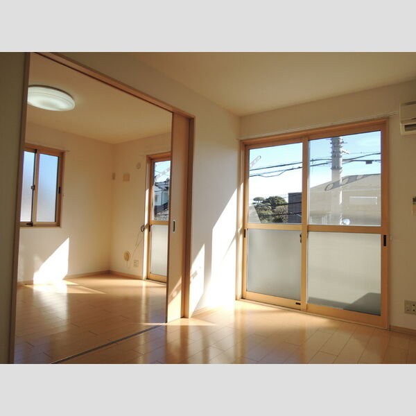 アイランド・M リビング