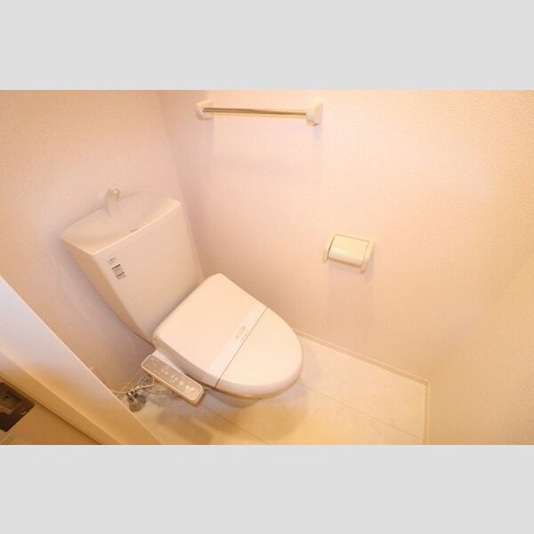 ANNEX〔アネックス〕206号室 トイレ　温水洗浄暖房便座