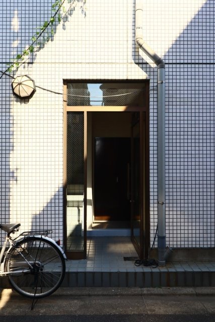 恵ビル エントランス