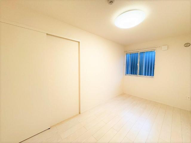 スカイハイ・ウィッシュ105号室 洋室②