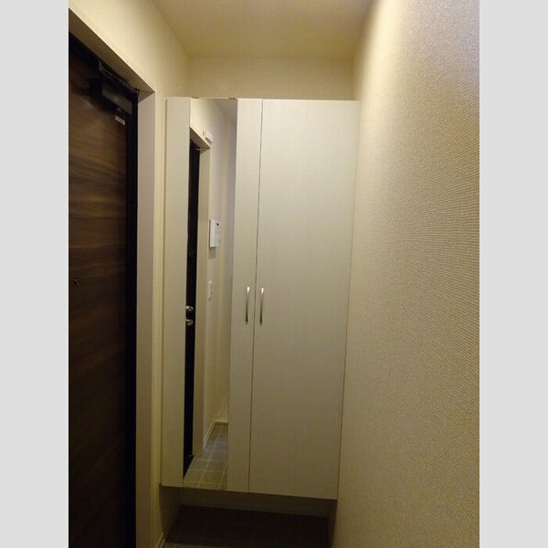 Clover　field201号室 玄関