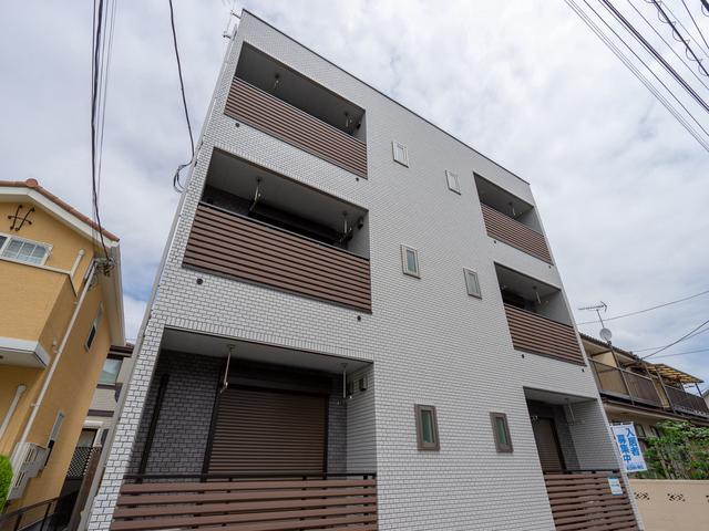 ＢＥＬＬＥ　ＬＥＡＤ　ＦＵＳＳＡ3階 外観