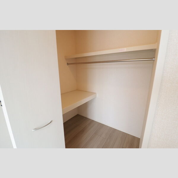 La Crece K ウォークインクローゼット