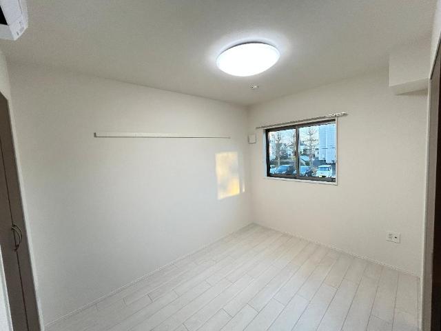 エステート国立 洋室