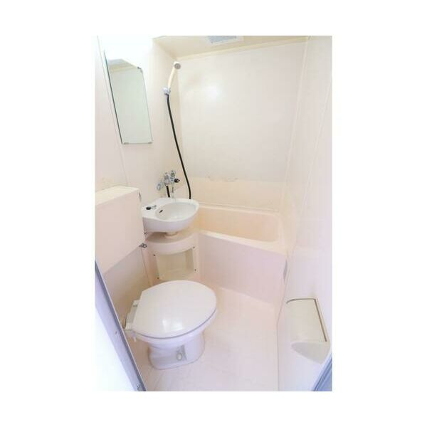 ベルシティ川口2号棟307号室 トイレ