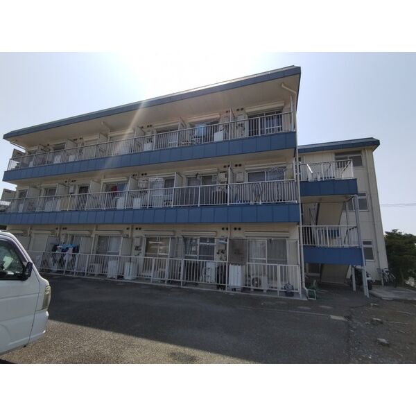 ニューフラットワシガミネ 外観