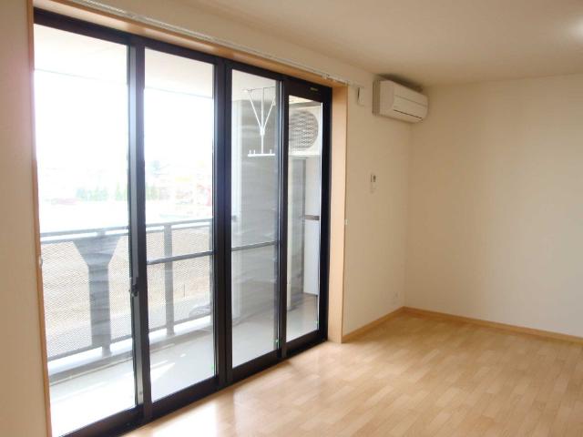 グランチェスタ リビング