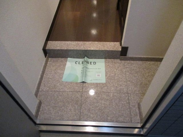 ヴェルト柿の木坂 玄関