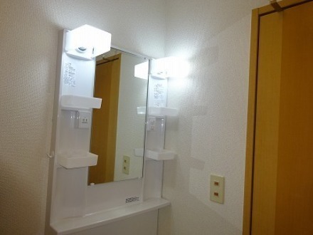 グランクリエイトA棟 洗面