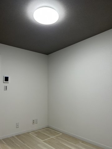 サンライズFMファーストマンション102号室 リビング