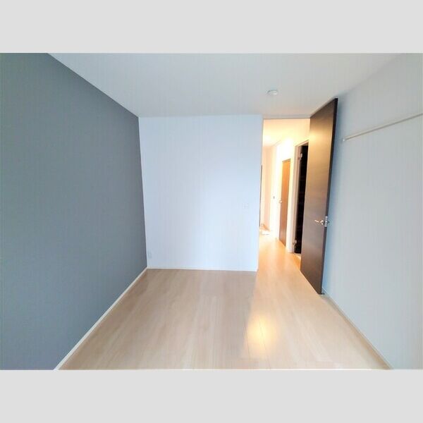 ファヴォーレ　A103号室 洋室6.1帖(別角度)