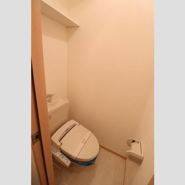 サンモール・N103号室 温水洗浄暖房便座