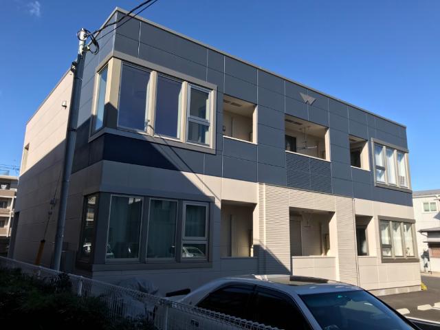 シェトア三山 外観写真（昼）