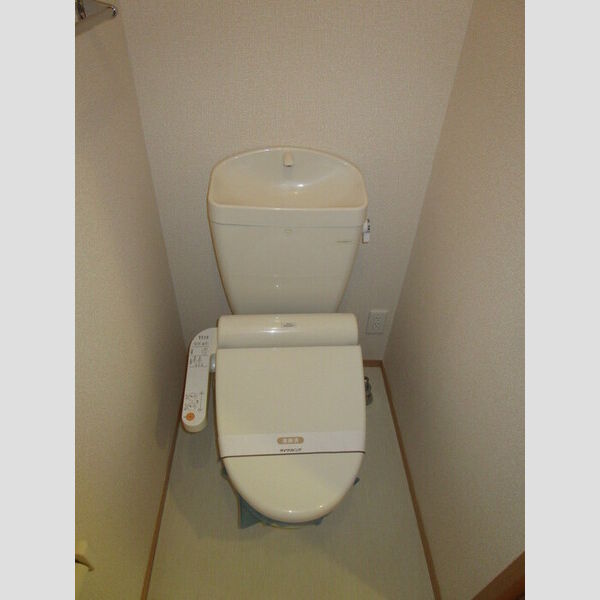 ガーデンハウス　C トイレ