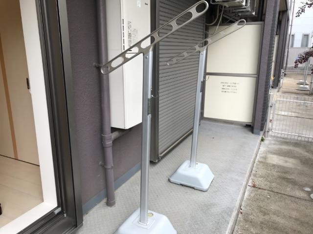 ルミナス高鼻103号室 庭