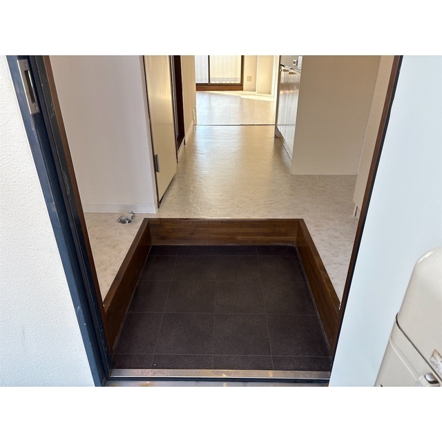 メゾンゼルコーワ 内観