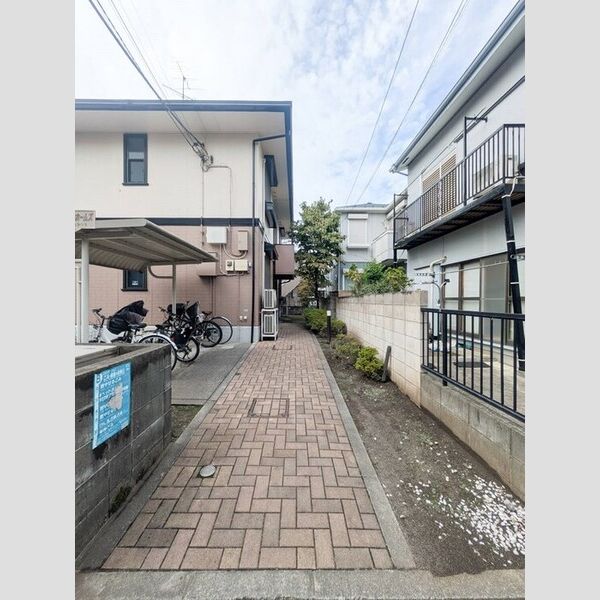 吉祥寺ガーデンホームズ エントランス