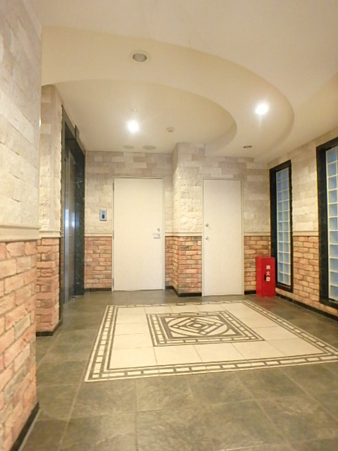 ガラ・シティ五反田 エントランス