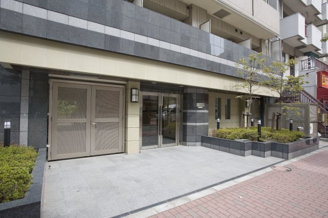プライムアーバン田町905号室 エントランス