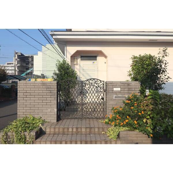 片桐邸101号室 エントランス