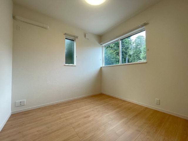 メゾン　クレール2階 内観