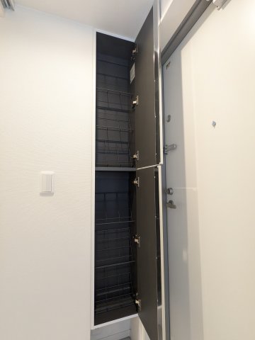 ソラシアレジデンス早稲田0101号室 収納