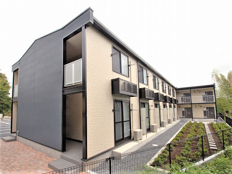 レオパレスＹＯＫＯＳＵＫＡの外観画像