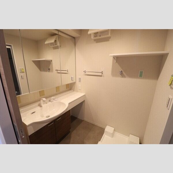 CLAIRE(クレア)401号室 洗髪洗面化粧台(施工中)