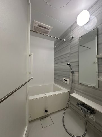 アーバンコア本郷201号室 お風呂