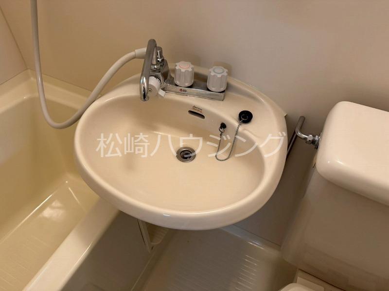 ツインビレッジ有波Ａ 洗面
