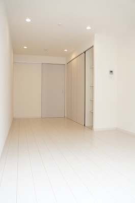 リブリ・マシェリ 内観