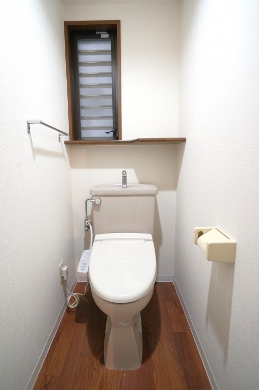 T’s garden横浜反町3階 トイレ