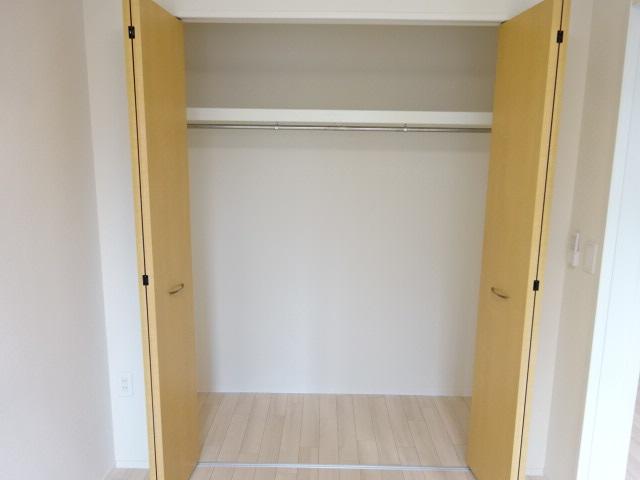 アイリスガーデンⅢ クローゼット