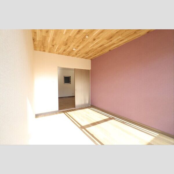 パークス　Ⅰ202号室 ★洋室6帖★