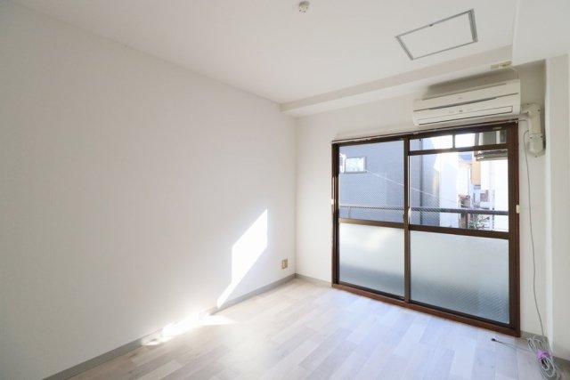 パークレイン三田1階 同建物別部屋の参考画像