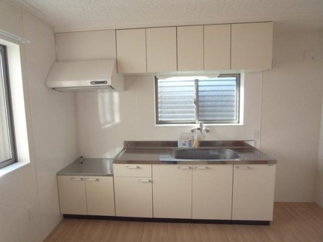 サンクトいずみ1階 2口コンロ設置可