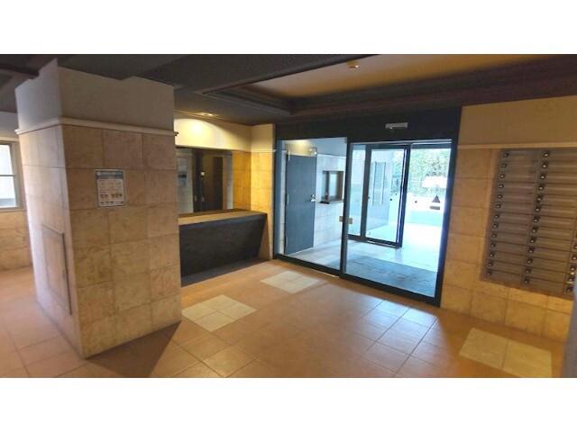 レジディア浦安Ⅱ3階 エントランス