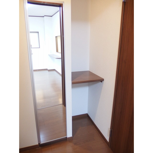 アムール ネージュ 弐番館 内観