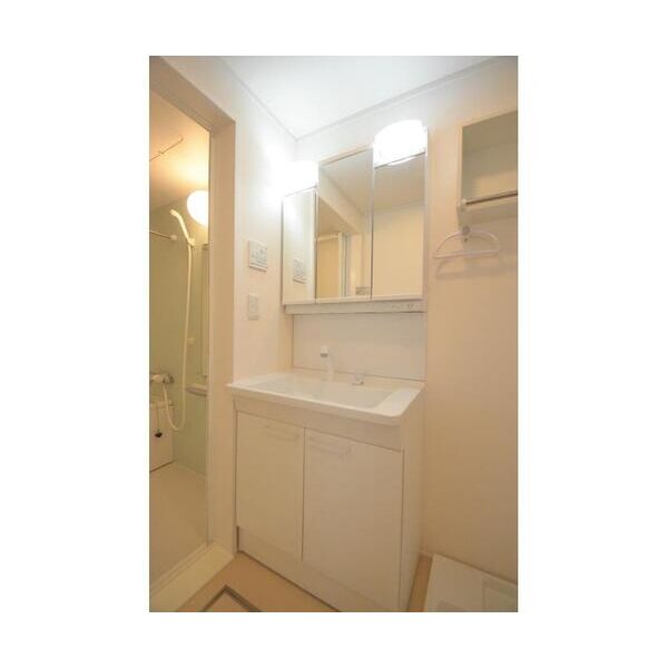 メゾン・ボヌール 洗面