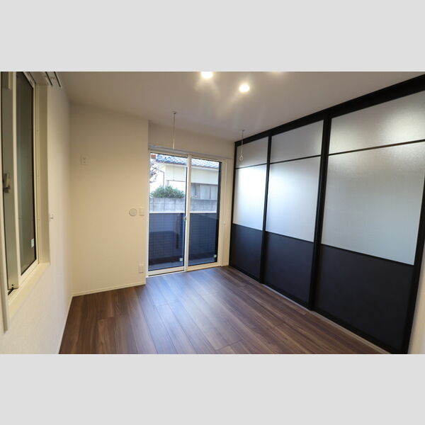 D-sereno緑町102号室 洋室