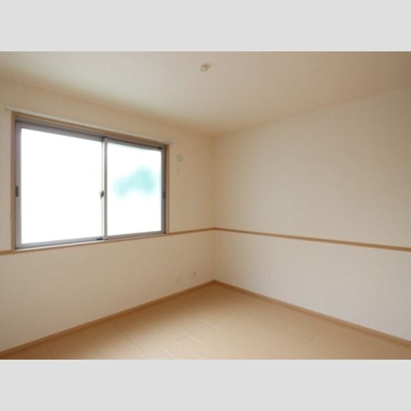 ル・シエル、ラ・メール、ル・ソレイユ　　　ル・シエル101号室 北側洋室