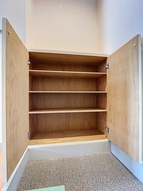 ホーユウコンフォルト岸谷 靴入