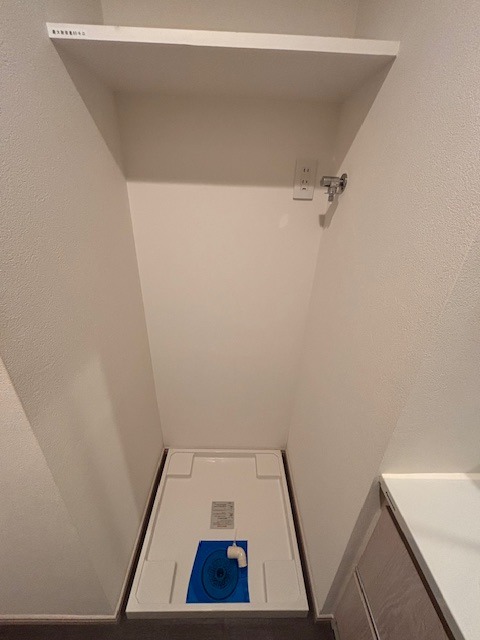 レジディア目白2階 洗濯機置き場