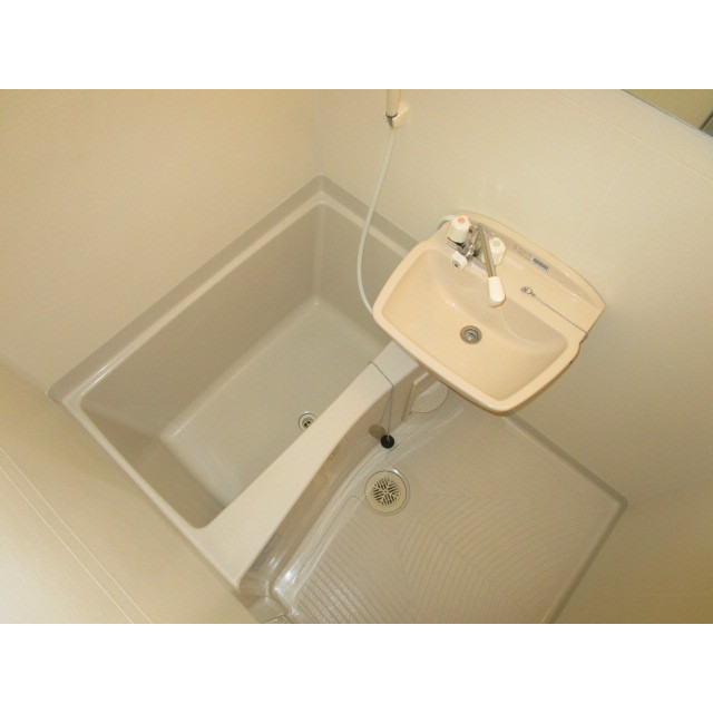 ＵＴレジデンス港北Ａ 内観