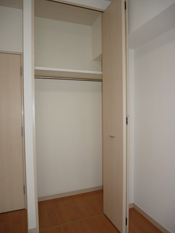 ステージファースト高輪Ⅱ7階 収納