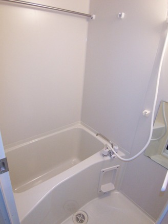 グラントゥルース東十条603号室 お風呂