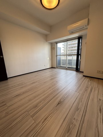 NIKKEIMARKS702号室 ※同タイプ参考写真です（カラータイプが異なる場合がございます）