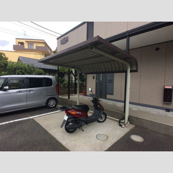 フローラハイム 駐輪場