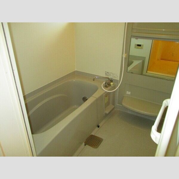 ガーデンコート　C 浴室